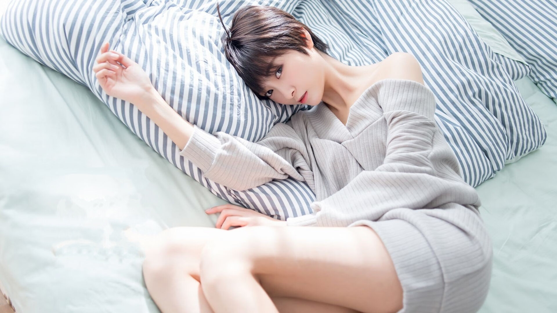 德甲比赛节奏加快，精彩反击体现战术多样，德甲打法特点