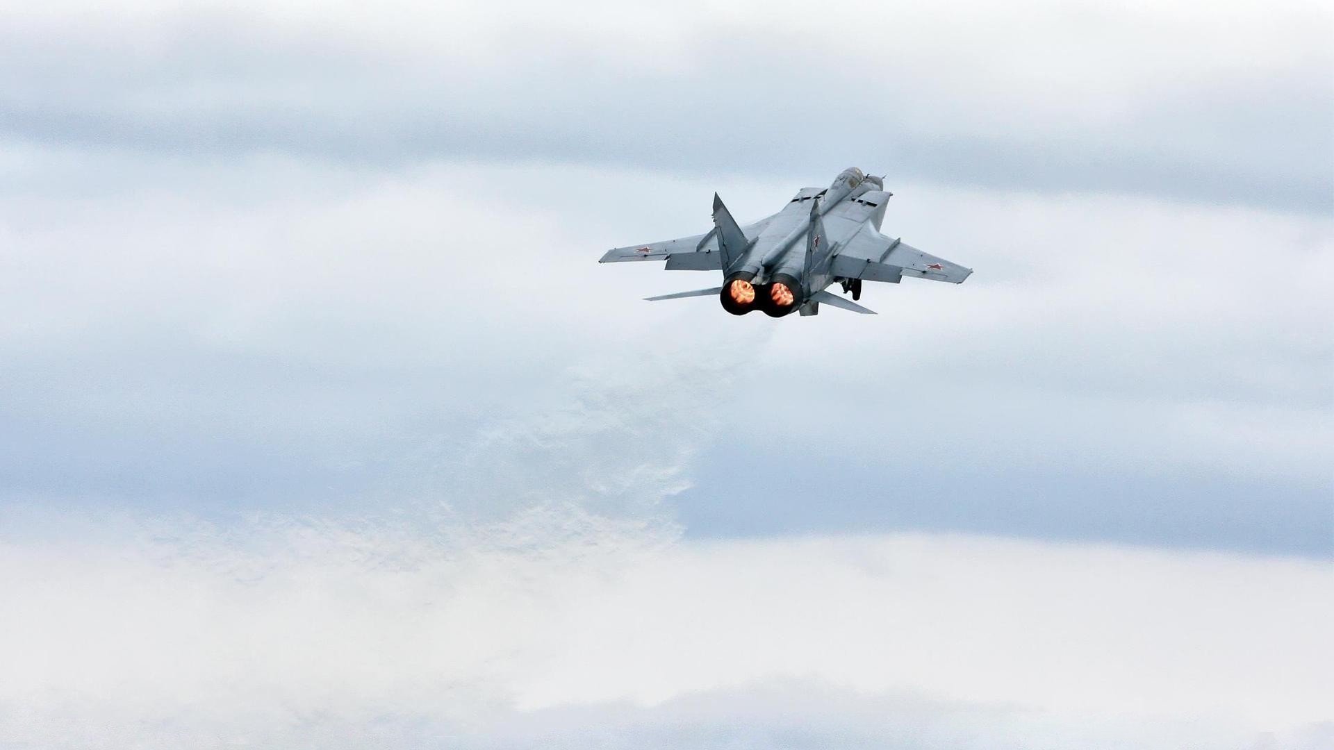 kaiyun中国官方网站-国际足坛中国崛起 中国队实力雄厚再度获得认可，中国足球队国际排名