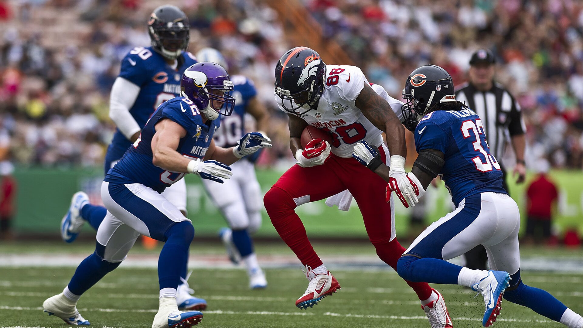 开云中国-鹈鹕主力中锋参加专项力量训练提升下肢爆发力，鹈鹕中锋被电击